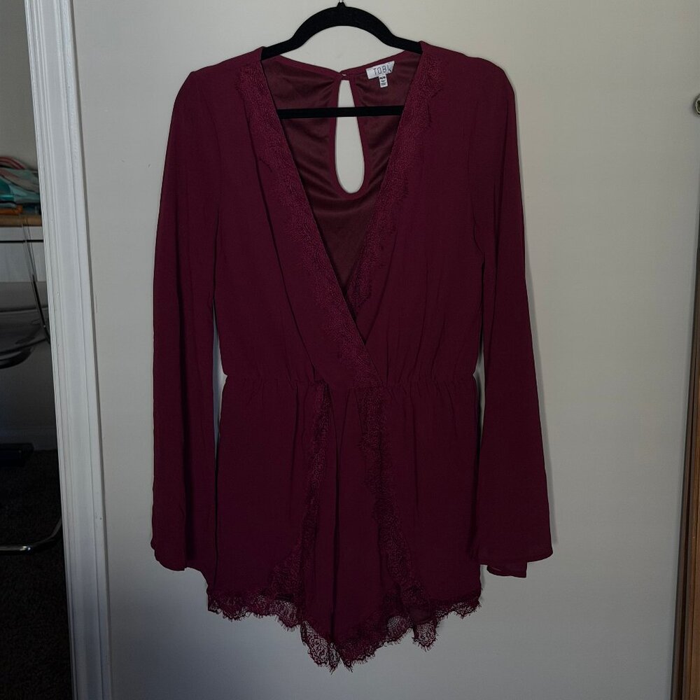 Tobi Maroon Garnet Romper Medium